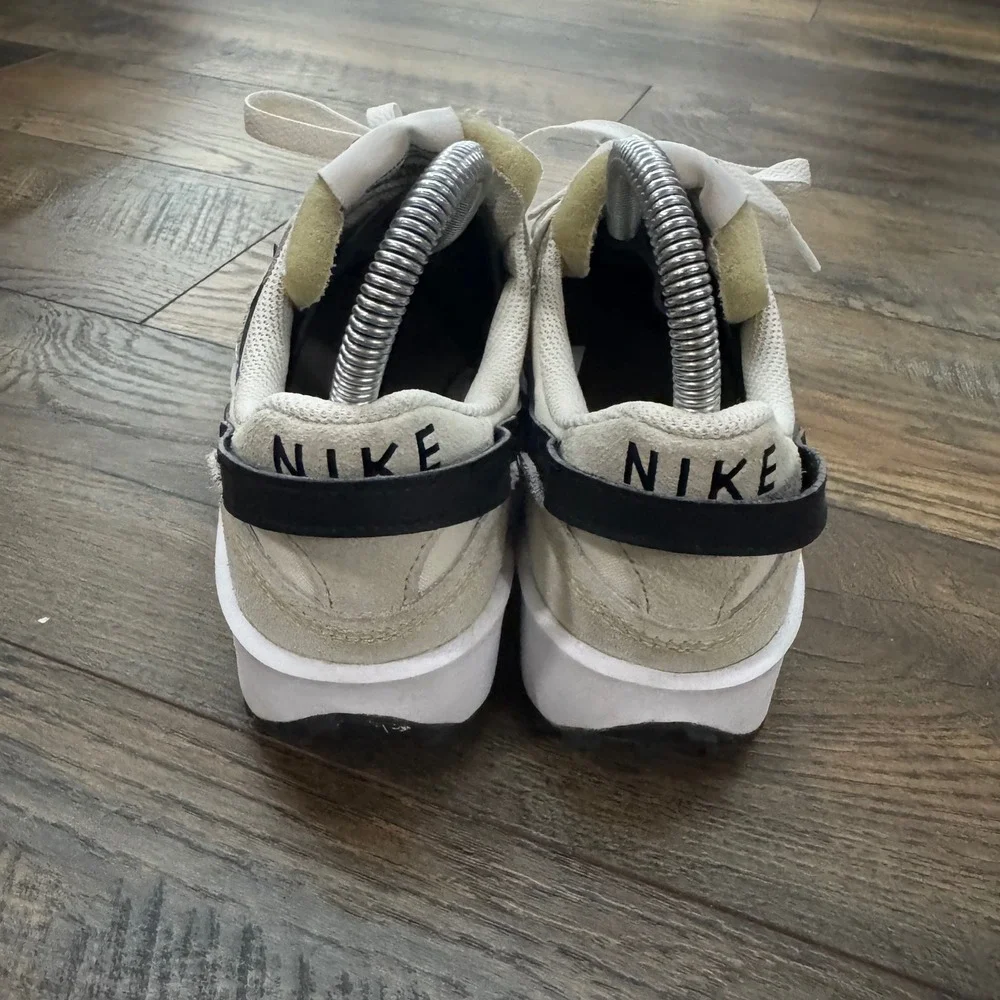 Nike Waffle Debut Sail Ivory Black Womens 5.5 Running Shoes Athletic Sneaker